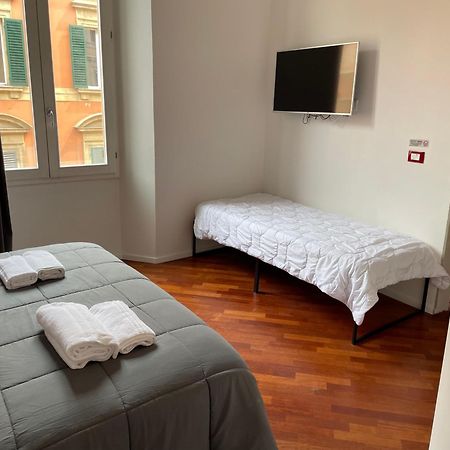 Whouse Suite Apartament Indipendenza Болонья Екстер'єр фото